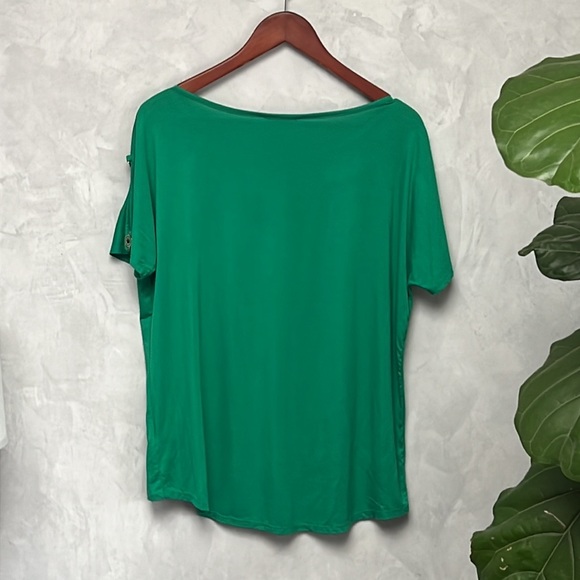 NWOT Cable & Gauge Green Cold Shoulder Top, Size M - Picture 4 of 6